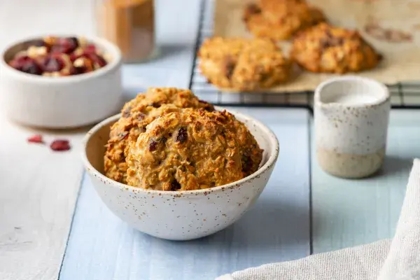 Oatmeal raisin breakfast cookie