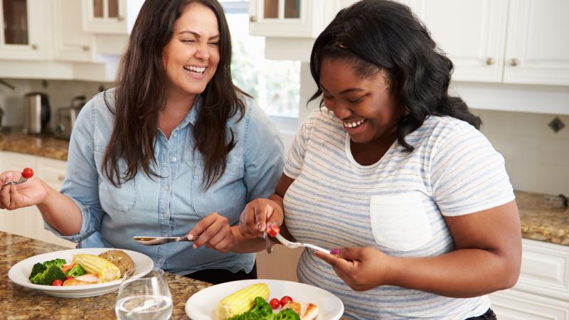 Women eating healthy meal
